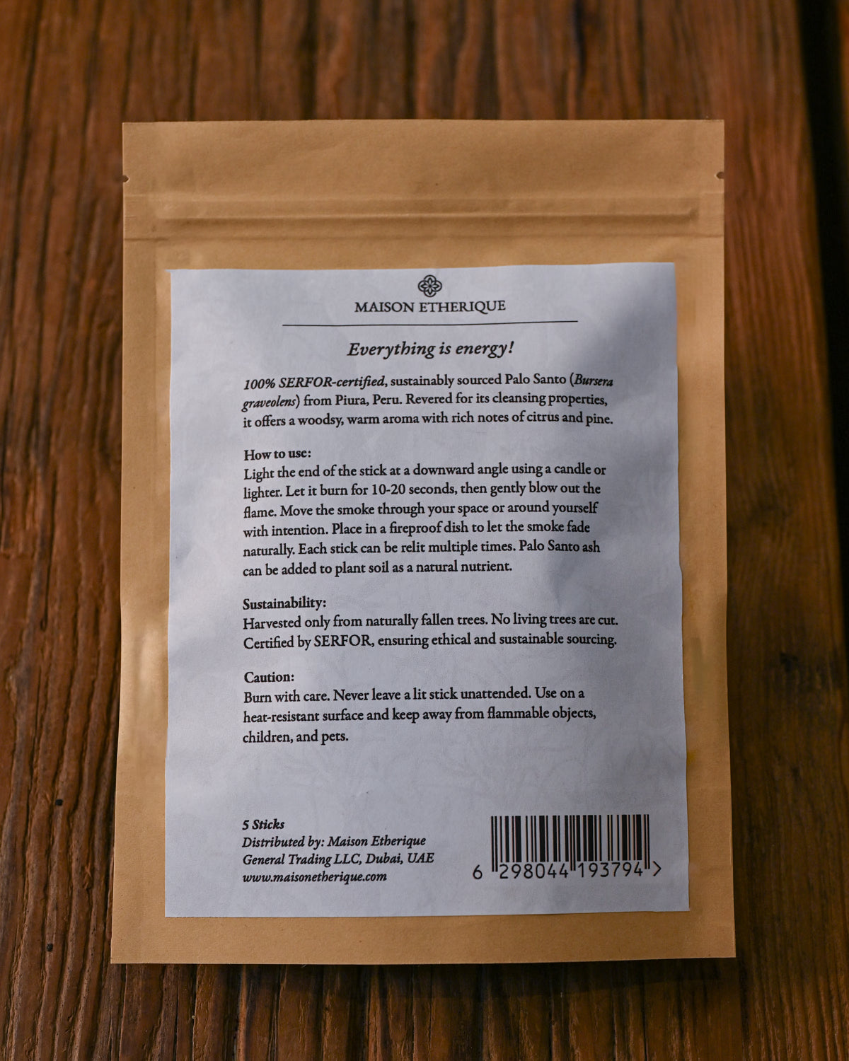 Details of palo santo