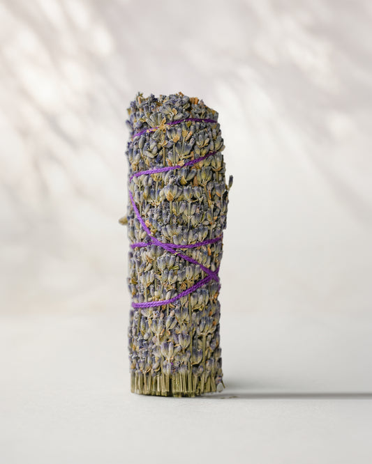 Lavender Smudge Stick (Lavandula Angustifolia)