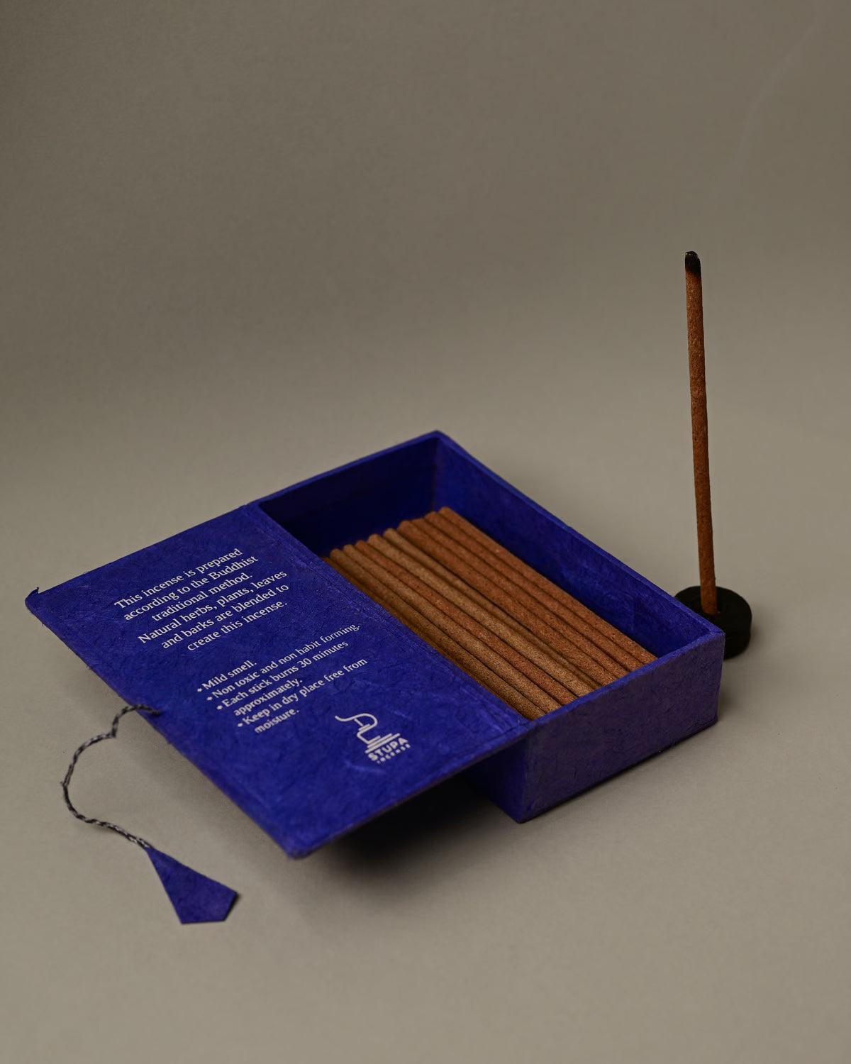 Nag_Champa_Heritage_Incens_Sticks