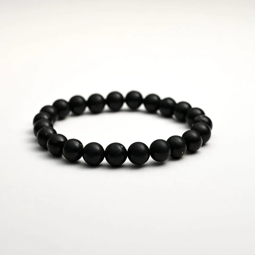 ShungiteBracelet-MaisonEtherique6_d75a743f-716a-4a23-8e99-a7f0695c7b3f - Maison Éthérique