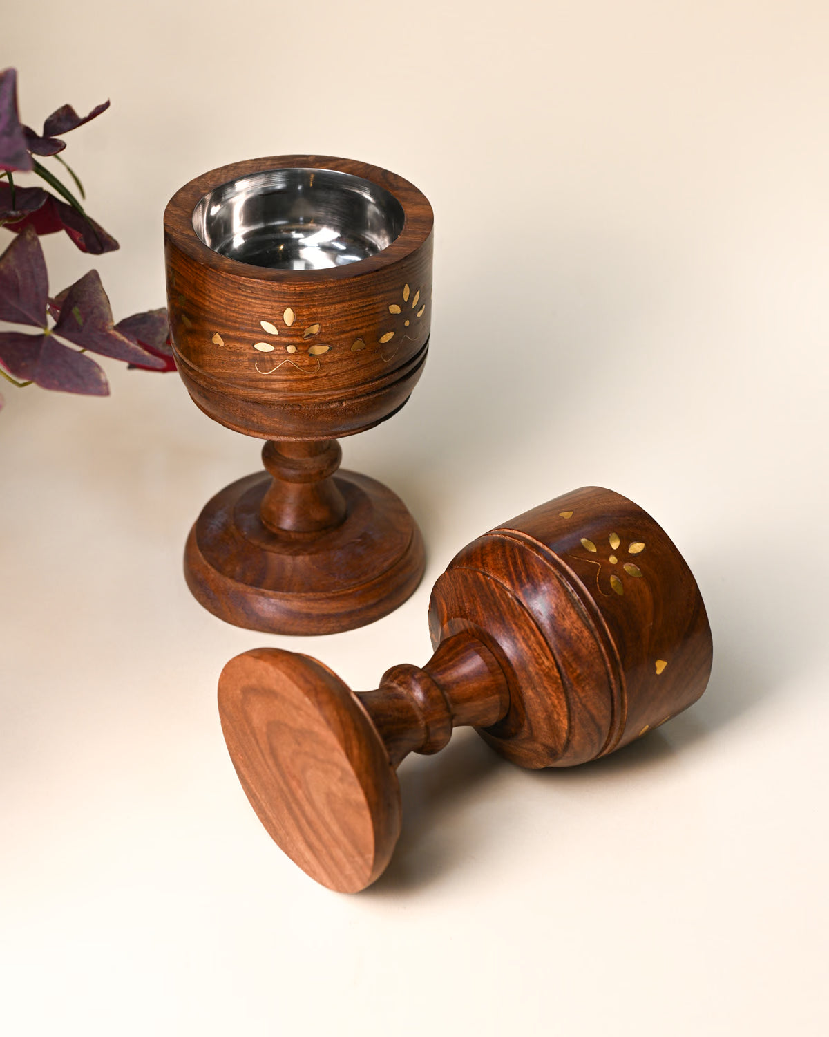 Wooden_burner with floral design